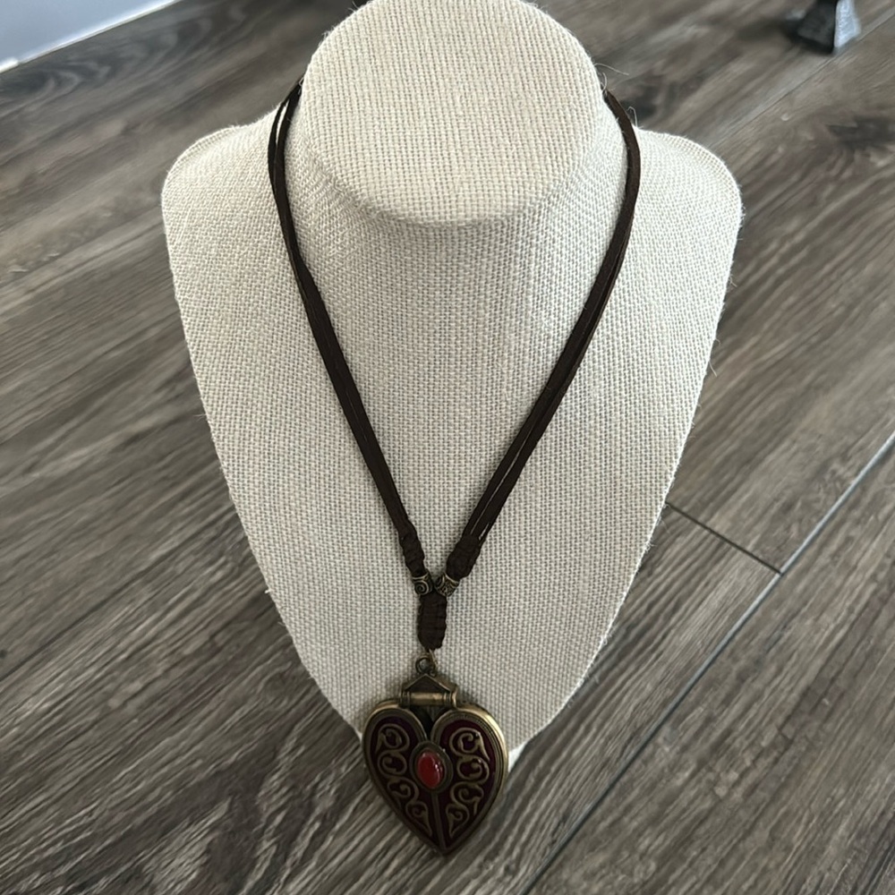 Vintage Rope Locket